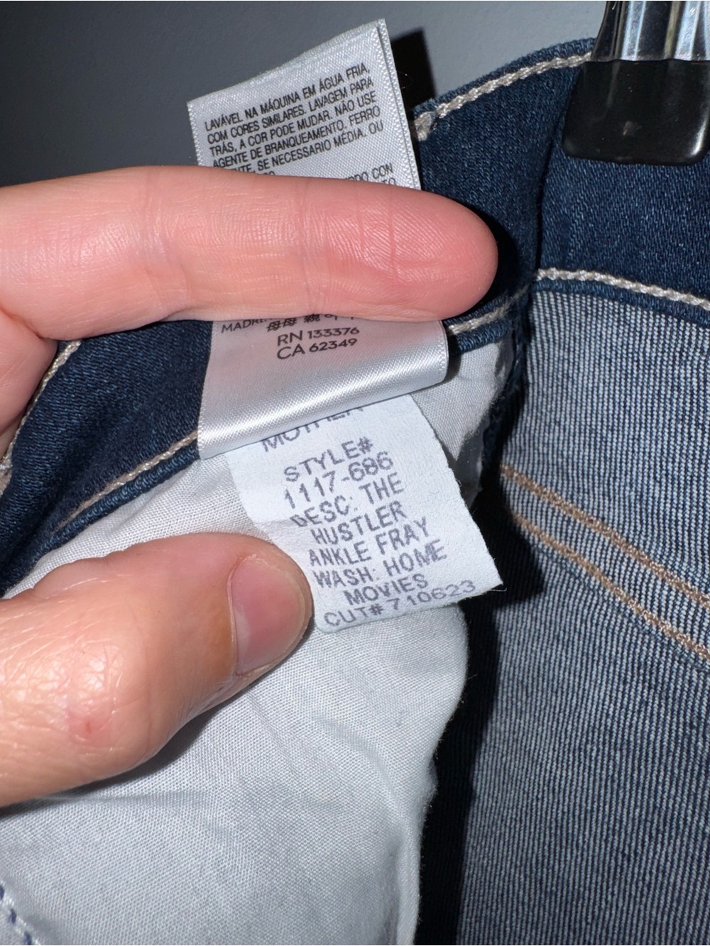 Mother The Hustler Ankle Fray Jeans in Home Movie - Picture 13 of 14